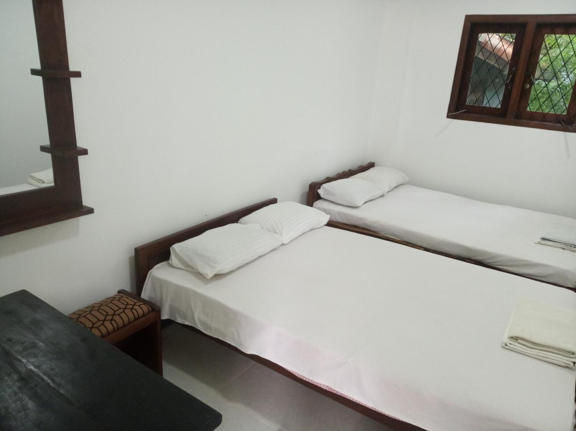 Rockvilla homestay&BNB Mihintale Esterno foto